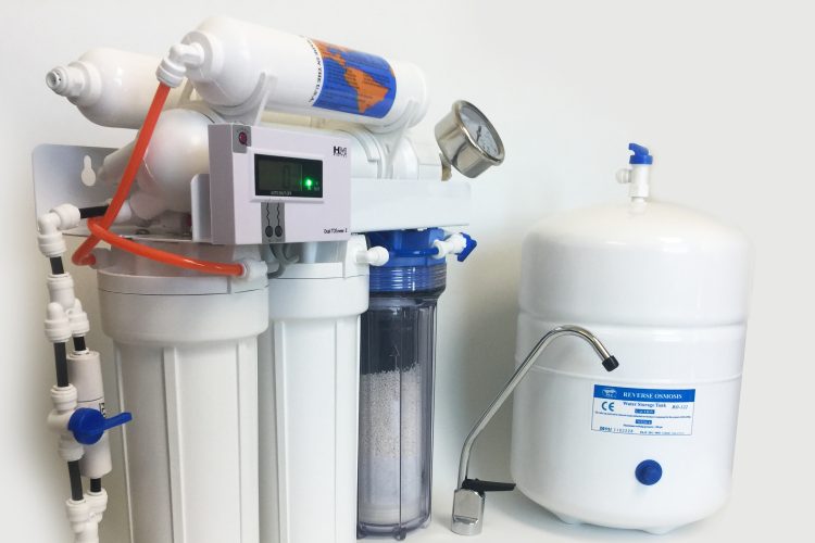 Guide on Reverse Osmosis Water at Home!